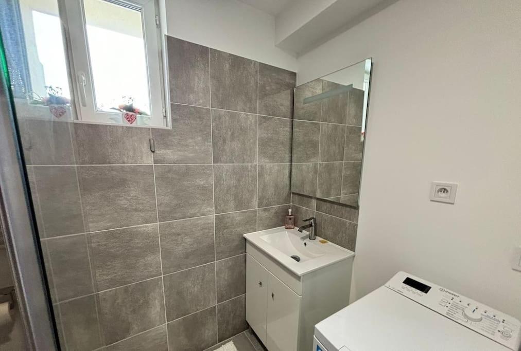 Sejour Magique Proche Aeroport Cdg Asterix Disney Et Paris Maison Toutes Commodites, Terrasse, Wifi, Clim, Lave Vaisselle 圣马尔 外观 照片